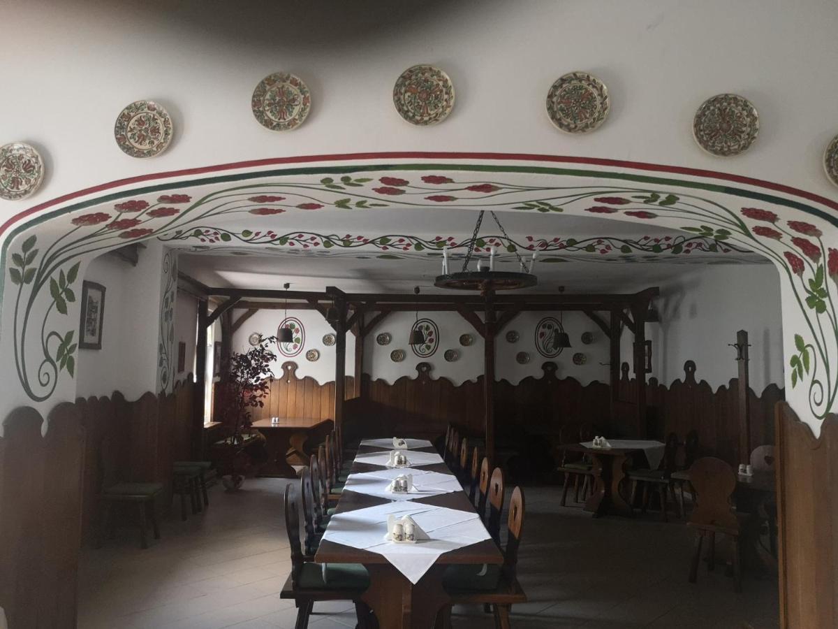 Bed and Breakfast Gomba Panzio Velem Zewnętrze zdjęcie